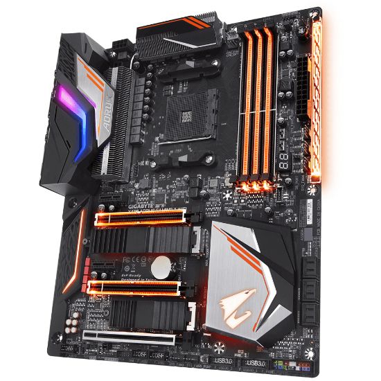Image de Gigabyte X470 AORUS Gaming 7 WIFI carte mère Emplacem ... (GAX47AG7W-00-GA)