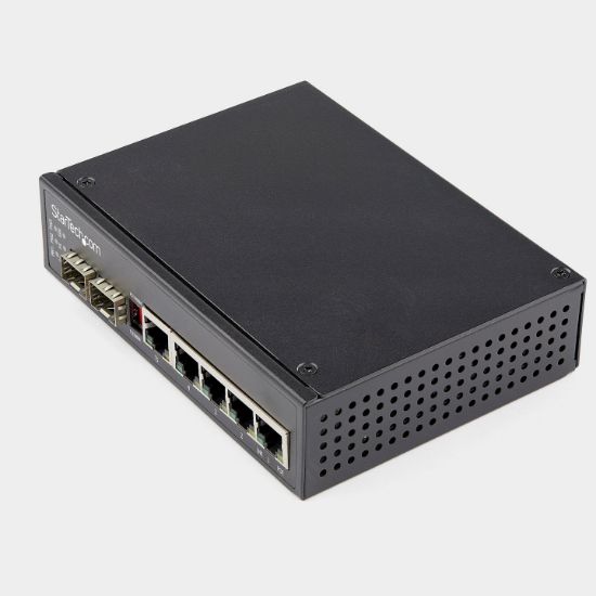 Image de StarTech.com Switch Gigabit Ethernet Industriel 6 Ports - 4 PoE RJ45 + 2 Slots SFP 30W PoE+ 48VDC 10/100/1000 Mbps - Switch LAN Power Over Ethernet -40°C à 75°C - Montage/Co ... (IES1G52UPDIN)