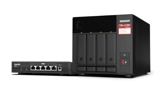 Image de QNAP TS-473A + QSW-1105-5T Bundle Pack NAS Tower Ryzen Embedded V1500B 8 Go DDR4 0 To QNAP Turbo System Noir (TS-473A-SW5T)