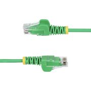 Image de StarTech.com Câble Ethernet CAT6 Vert Fin de 2,5m, Sans Accroc, 100W PoE, UTP, LSZH, Fil de Cuivre Pur 28AWG, Cordon Patch Réseau RJ45 avec Serre-Câble, Contrôlé Fluke (N6PAT250CMGNS)