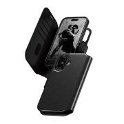 Image de PanzerGlass CARE™ by ® Tango 2-in-1 Wallet Case w. MagSafe iPhone 17 coque de protection pour téléphones portables Housse Noir (CR29833)