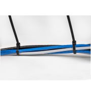 Image de StarTech.com Colliers de Serrage 25 cm Noirs - Largeur 4 mm - Diam. faisceau 68 mm - Résistance traction 22 kg - Fermeture glissière autobloquante nylon avec pointe incurvée - 9 ... (CBMZT10B)