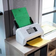 Image de Brother - Scanner bureautique professionnel (ADS-4900W)
