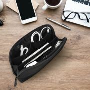 Image de ACT sac à main et sac en bandoulière Polyéthylène téréphtalate recyclé (rPET) Noir Unisexe Sac à accessoires (AC8501)