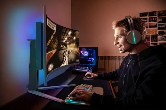 Image de Philips Evnia 8000 écran plat de PC 124,2 cm (48.9") 5120 x 1440 pixels Dual QHD QD-OLED Blanc (49M2C8900L/00)