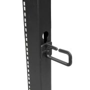 Image de StarTech.com Rack Serveur Mobile 15U 4 Poteaux, Rack Réseau 19" 4 Poteaux avec Roulettes, Rack Roulant avec Profondeur Ajustable pour PC/AV/Données/Informatique - Roulettes, ... (4POSTRACK15U)