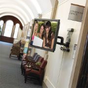 Image de Chief support pour téléviseur 2,16 m (85") Noir (PNRUB)