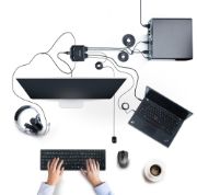 Image de StarTech.com commutateur écran, clavier et souris Noir (C2-H46-UAC-CBL-KVM)