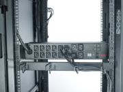 Image de APC NetShelter Metered Rack PDU - Prises mesurées - 7400 VA - 2U - 32A (AP7822B)