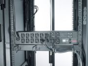 Image de APC NetShelter Metered Rack PDU - Prises mesurées - 7400 VA - 2U - 32A (AP7822B)