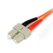 Image de StarTech.com Câble patch à fibre optique duplex 62,5/125 multimode 2 m LC - SC (FIBLCSC2)