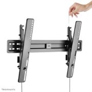 Image de Neomounts Support pour écran mural 37-75" - inclinable (LED-W650BLACK)