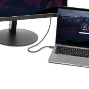 Image de StarTech.com Câble Thunderbolt 3 (40 Gb/s) USB-C de 50 cm - Compatible Thunderbolt, USB et DisplayPort - M/M (TBLT34MM50CM)