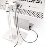 Image de StarTech.com Câble Thunderbolt 4 de 1m - 40Gbps - 100W Power Delivery - Vidéo 4K/8K - Cordon Thunderbolt Certifié par Intel - Compatible avec USB 4/Thunderbolt 3/USB 3.2/USB Ty ... (TBLT4MM1M)