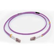 Image de C2G 3 M CORDON DE RACCORDEMENT FIBRE OPTIQUE LC/LC OM4 LSZH - VIOLET (81751)