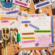 Image de Brother – Ruban adhésif Brotherblanc sur rose, 12 mm de large, non laminé (BTAG-P35)