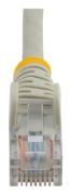 Image de StarTech.com Câble réseau Cat5e UTP sans crochet de 3m - Cordon Ethernet RJ45 anti-accroc - M/M - Gris (45PAT3MGR)