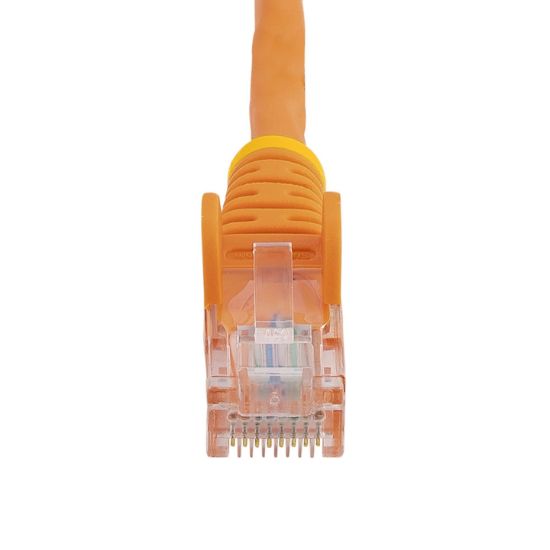 Image de StarTech.com Câble réseau Cat5e sans crochet de 7 m - Orange (45PAT7MOR)