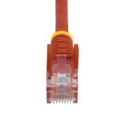 Image de StarTech.com Câble réseau Cat5e UTP sans crochet de 2m - Cordon Ethernet RJ45 anti-accroc - M/M - Rouge (45PAT2MRD)