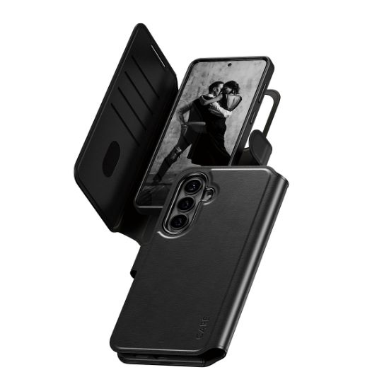 Image de PanzerGlass CARE™ by ® Tango 2-in-1 Wallet Case w. Qi Samsung Galaxy S26+ coque de protection pour téléphones portables Housse Transparent (CR21503)