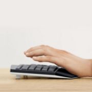 Image de Logitech MK850 Performance clavier Souris incluse RF sans fil + Bluetooth QWERTY Anglais américain Noir (920-008226)