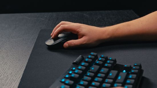 Image de Logitech G PRO X SUPERLIGHT 2 Souris - Noir (910-006630)
