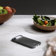 Image de Apple Coque Beats avec MagSafe et Commande de l’appareil photo pour iPhone Air - Gris granite - Granit, Gris (MGJT4LL/A)