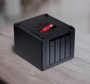 Image de Western Digital WD Red SN700 NVMe SSD (WDS200T1R0C-68BDK0)