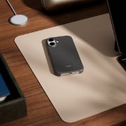 Image de Apple Coque Beats avec MagSafe et Commande de l’appareil photo pour iPhone 17 - Gris granite - Granit,Gris (MGK24LL/A)