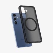 Image de Spigen Ultra Hybrid (MagFit) - Noir (ACS09005)