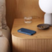 Image de Apple Coque Beats avec MagSafe et Commande de l’appareil photo pour iPhone 17 - Bleu basalte (MGK54LL/A)