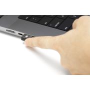 Image de Kensington Clé de sécurité à empreintes digitales VeriMark Guard USB-C - FIDO2, WebAuthn/CTAP2.1 et FIDO U2F (K65051WW)
