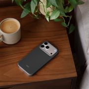 Image de Apple Coque Beats avec MagSafe et Commande de l’appareil photo pour iPhone 17 Pro Max - Gris granite - Granit,Gris (MGJD4LL/A)