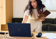 Image de HP EliteBook X G2a Next Gen AI Copilot+ PC AMD Ryzen AI 7 PRO PRO 470 Ordinateur portable 35,6 cm (14") WUXGA 32 Go LPDDR5x-SDRAM 1 To SSD Wi-Fi 7 (802.11be) Windows 11 Pro B ... (DV0F6ET#UUG)