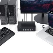 Image de StarTech.com Switch KVM double affichage HDMI 4K 30 Hz à 4 ports avec hub USB intégré (SV431DHD4KU)