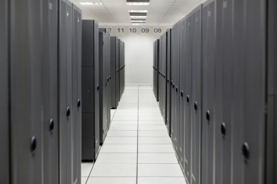 Image de HP E ProLiant DL365 Gen11 8SFF OROC x1 SAS/SATA/NVMe Cable Kit Accessoire de racks (P56901-B21)