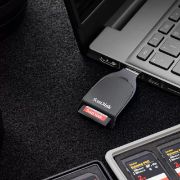 Image de SanDisk USB-A Reader, USB Type A 3.2 Gen 1, SD, read Up to 250 MB/s, write Up to 150 MB/s Lecteur de carte mémoire - Noir (SDDR-C731-GNANN)