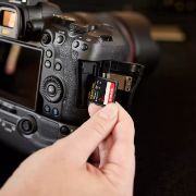 Image de Sandisk Extreme PRO Mémoire flash - Noir,Rouge (SDSQXCD-2T00-GN6MA)