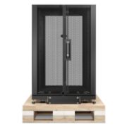 Image de APC Coffret NetShelter SX 18U, pour armoire en rack serveur 600 x 1 070 mm, avec panneaux latéraux noirs, emballage antichoc - Professionnels (AR3106SP)