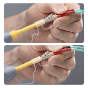 Image de StarTech.com Stylo Nettoyeur Fibre Optique, Nettoyeur LC pour Connecteurs et Ports LC/CS, Pour Plus de 800 Nettoyages (FOCPENLCCS2)